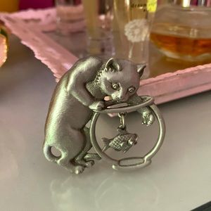 Vintage jj jonette cat brooch